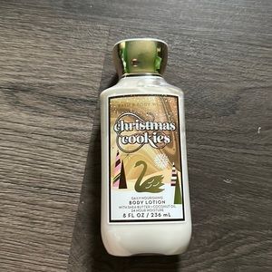 Bath and Body Works Christmas Cookie body lotion. 8oz.